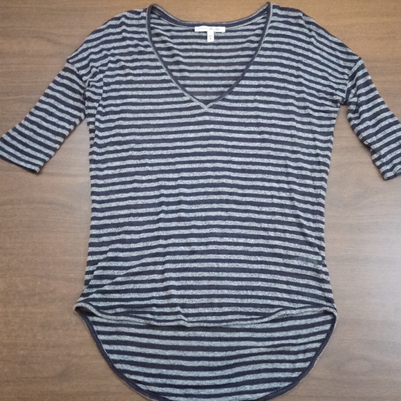 Express Soft Cozy Gray & Black Striped Hi Low Top - Picture 1 of 13